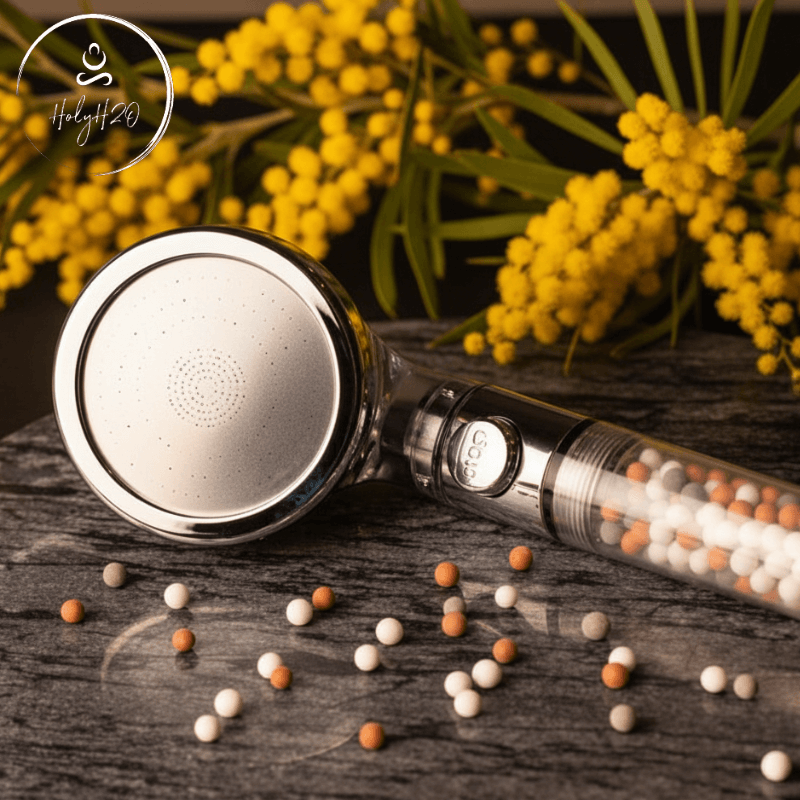 HolyH₂O Shower Max shower filter for reducing chlorine and heavy metals, designed for softer skin and shinier hair
